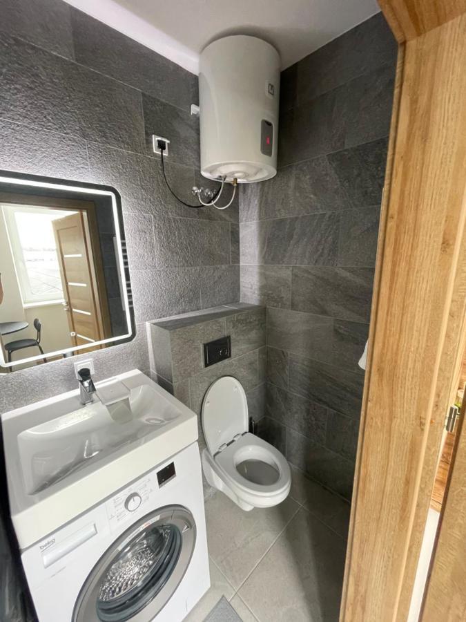 Airport Apartment 32 Self Check-In Free Parking Вилнюс Екстериор снимка
